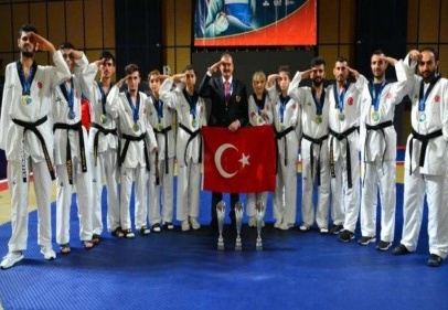 Karadaş, Avrupa üçüncüsü oldu 