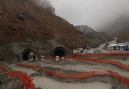 Karadeniz ile Akdeniz birbirine kavuşuyor
