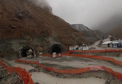 Karadeniz ile Akdeniz birbirine kavuşuyor