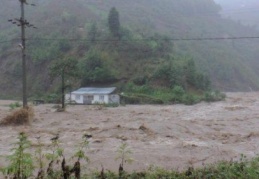 Karadeniz’de çok daha büyük felaketler olacak