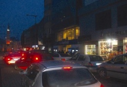 Karagöz Caddesi’nde bitmeyen trafik çilesi