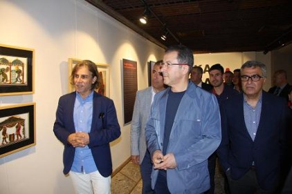 Karagöz&#8217;ün dünyası belgeseli sergisi açıldı