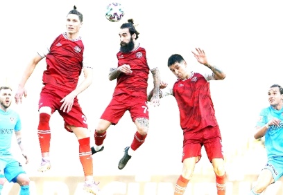 Karagümrük sahasında 2-0 galip geldi