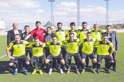 Karaköprü deplasmanından 3 puanla dönmeyi planlıyor