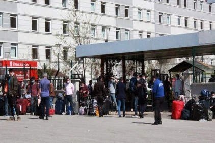 Karantinada bulunan 520 kişi memleketlerine uğurlandı
