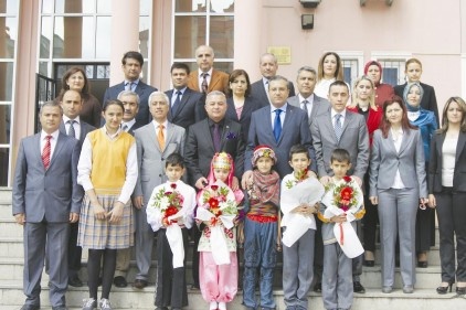 Karataş İMKB İlkokulu gösteri salonu açıldı