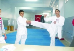 Karateciler Milli Takım Kampı’na gidiyor