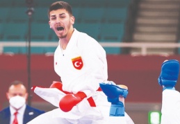 Karatede yarı finale yükselen Eray Şamdan madalyayı garantiledi