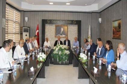 &#8216;Kardeş Borsa protokolü imzalandı
