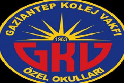 Kardeş okullara oyuncak ve hediyeler götürdüler