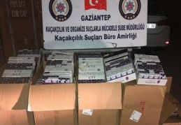 Kargoyla kaçak sigara sevkiyatına polis darbesi 