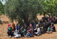 Karısını, kayınvalidesini ve kayınpederini öldürdü