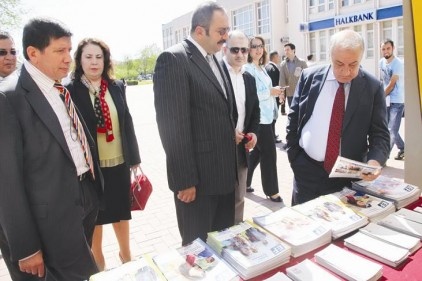 Kariyer Günleri etkinliğinde Merinos tanıtım standı açtı