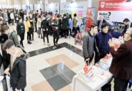 Kariyer günleri kapsamında 35 üniversite stant açtı