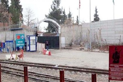 "Karkamış Sınır Kapısında gümrük işlemleri sürüyor"