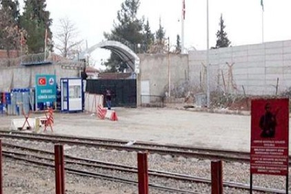 "Karkamış Sınır Kapısında gümrük işlemleri sürüyor"