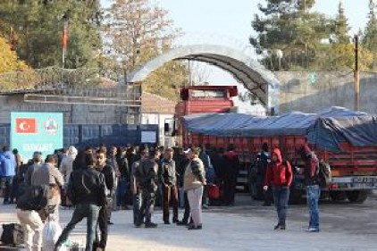 Karkamış Sınır Kapısı'nda uzun tır kuyruğu oluştu