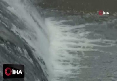 Kars'ta tatlı su kefallerinin zorlu göçü başladı