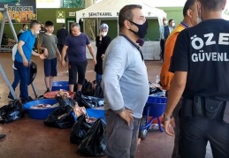 Kasaplarla kurban derisi kavgası çıktı