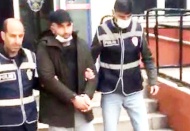 Katil zanlısı Türkiye'de gözaltına alındı