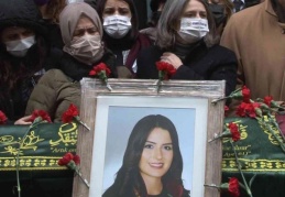 'Katledilen kadınların öykülerinin benzerliği tesadüf değil'