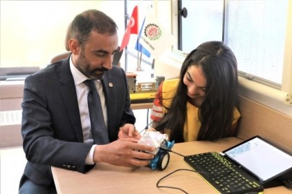 Katma değerli ürünlere, teknolojiye dijitalleşmeye vurgu yapıyoruz 