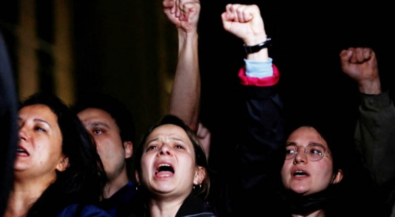 Kavala ve Gezi davasında karar dünya basınında yankı buldu; "Adalet komedisi"