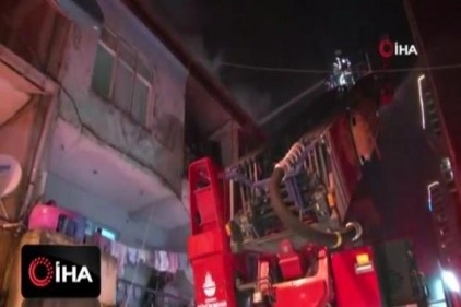 Kavga ettiği komşusunun evini yaktı