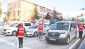 Kavşaklarda iftariyelik dağıtılıyor