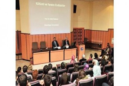 Kayıt altına alınan kültür ve geleneksel müzik tartışılacak