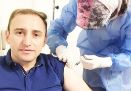 Kaymakam Mutlu Covid-19 aşısının ilk dozunu yaptırdı