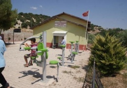 Kaymakam Okay'ın Atmalı köyünü ziyaret etti