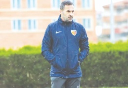 Kayserispor teknik direktörü Koşukavak: "3 puana endekslendik"