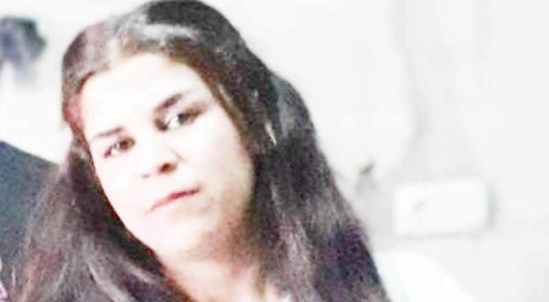 Kazada ölen genç kız son yolculuğuna gelinlikle uğurlandı