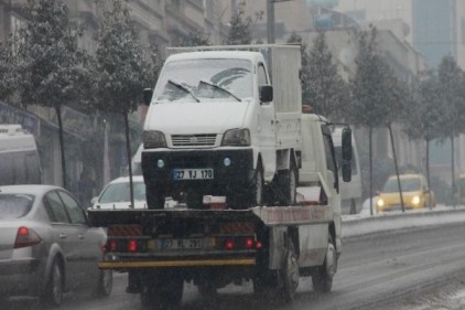 Kazalar ardı ardına geldi
