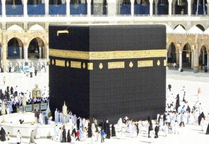 Kâbe'ye gidenlere robotlar hizmet edecek