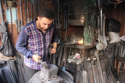 Kebabı dünyaya &#8216;şiş&#8217; satarak tanıtıyorlar