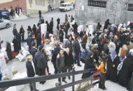 Kendi yoksullarını unuttular