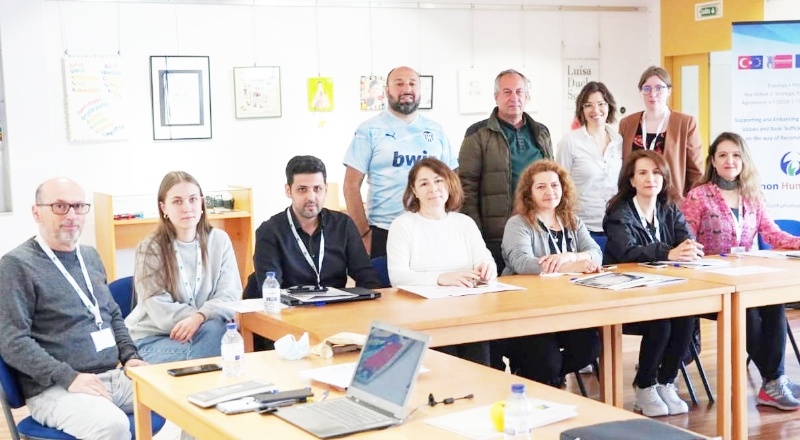 Kentte yaşayan birey kendini kente ait hissetmeli