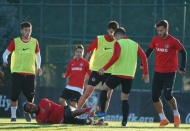 Kerim Avcı dışında tüm futbolcular antrenmana katıldı