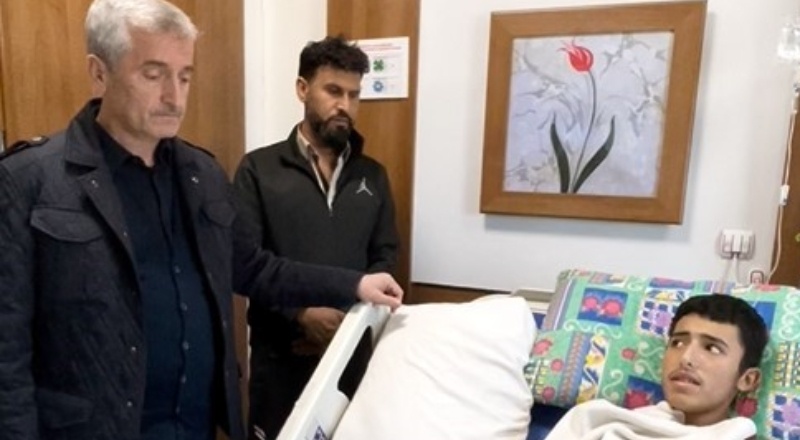 Kesilen ayağını unuttu yaralı depremzedelere dua etti