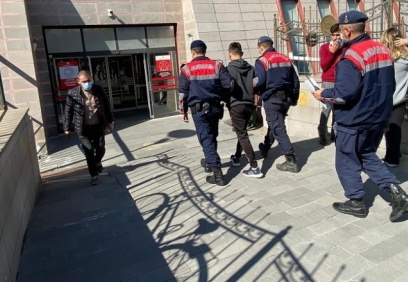 Kesinleşmiş hapis cezası bulunan 12 firari yakalandı