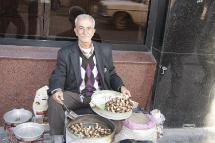 Kestane tezgahlarda yerini aldı
