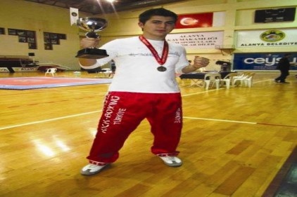 Kick Boks Türkiye Şampiyonası 18-26  Haziran&#039;da Gaziantep&#8217;te düzenlenecek