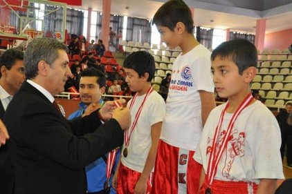 Kick Boks&#8217;te Gaziantep birinci oldu 