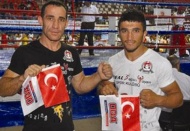Kickboks’ta iki Gaziantepli sporcu Türkiye şampiyonu