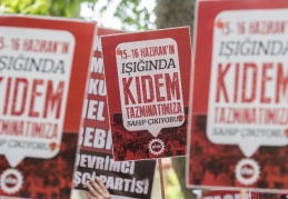 Kıdem tazminatı için işçi eylemleri başladı