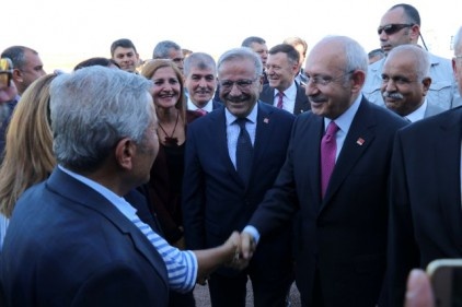 Kılıçdaroğlu, büyük kentlerde nabız yokluyor