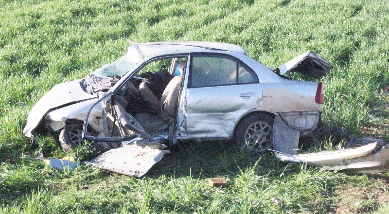 Kilis’te otomobil şarampole uçtu: 3 ağır yaralı