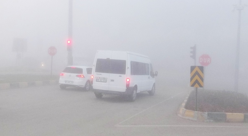 Kilis'te yoğun sis etkili oldu